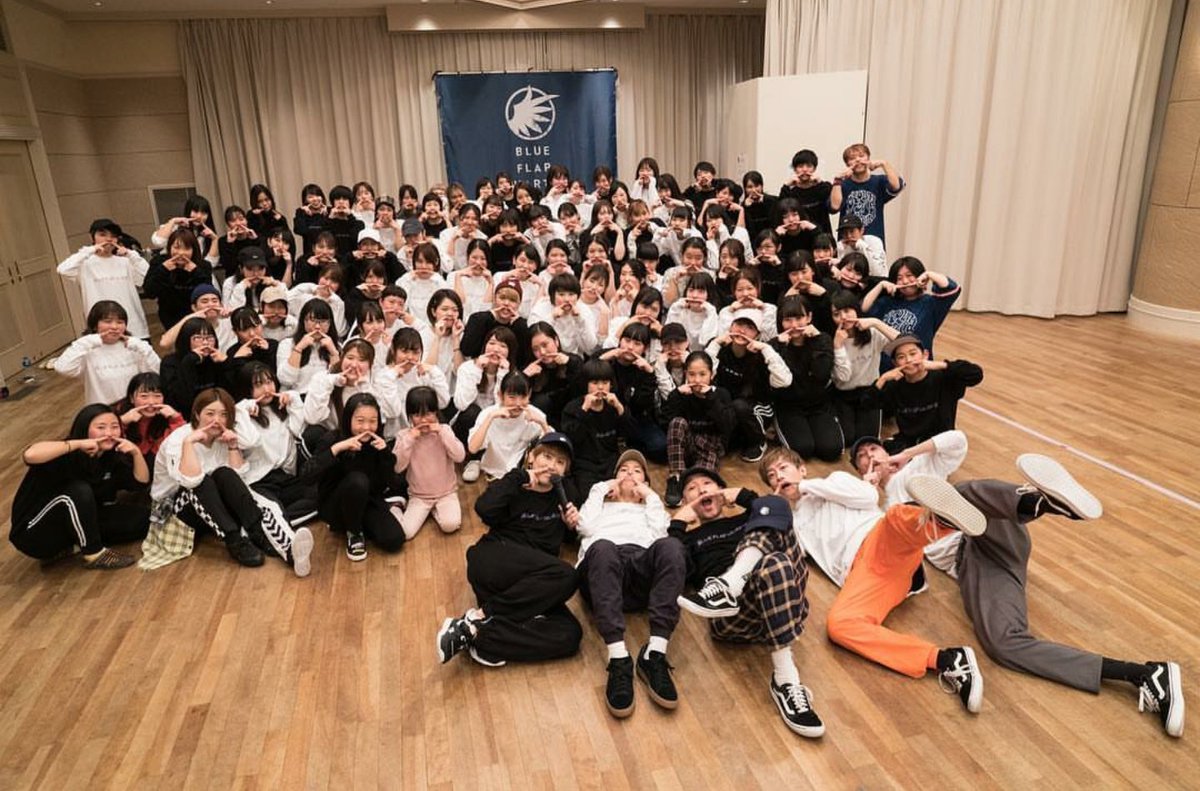 kuroeri428's tweet photo. ãTell Me Babyãé£ããã£ããã©ãHigeããã®æãæ¹ãé¢çœããŠæ¥œããã£ãïŒ
ãSnatchawayããè¶³ãå°ãé£ããã£ãðŠ
ã§ãèžããæã®å¬ããã¯å端ãªãïŒ
åçããã€ãã®ç«ã¡äœçœ®ãšéãç«ã¡äœçœ®ã§æ®ããŠå¬ããã£ãïŒ
ãŸãåžžé£ã§ããããã«é 匵ããŸãïŒâºïž
#BFQWS18WINTER https://t.co/3tY10Pq0vW