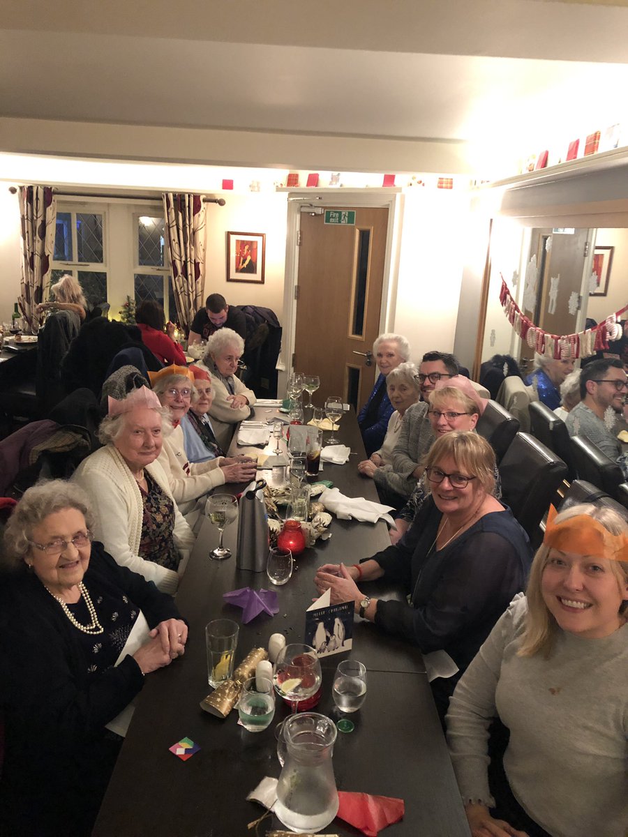 hoja0208's tweet photo. @OldBell_Delph Thank you for having our #oldham @contact_teas group again this year for our Christmas outing! Amazing service with a smile and lovely food as always 👵🏼🎄🎉 https://t.co/B8dWxbH7Zb