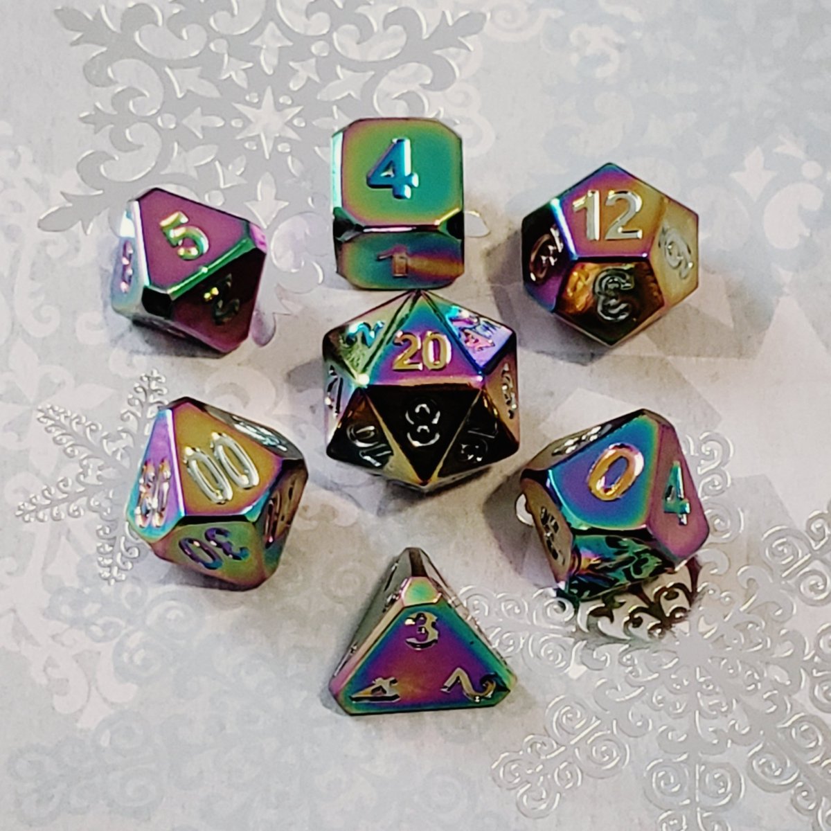 dieharddice's tweet image. On the seventh day of #Dicemas, Die Hard Dice gave for free.... 

SEVEN Forge Scorched Rainbows!

Be sure to follow and retweet this for a chance to win! 
Details here: dieharddice.com/dicemas

#12daysofdicemas #dicedicebaby #dice  #tabletop #giveaway #dnd #pathfinder #rpg