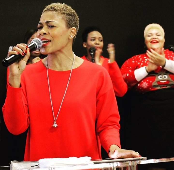 AngelTariro's tweet photo. Celebration Sunday was exquisite today @TGNCBirmingham with mum @BeverlyUAngel ! Thank you dad @UebertAngel for sending us your jewel ❤I was given all the Reasons why I should CELEBRATE and praise God no MATTER the circumstances! Thank you mommy ❤❤

#Celebration#Goodnews https://t.co/ehX6KnyGVh