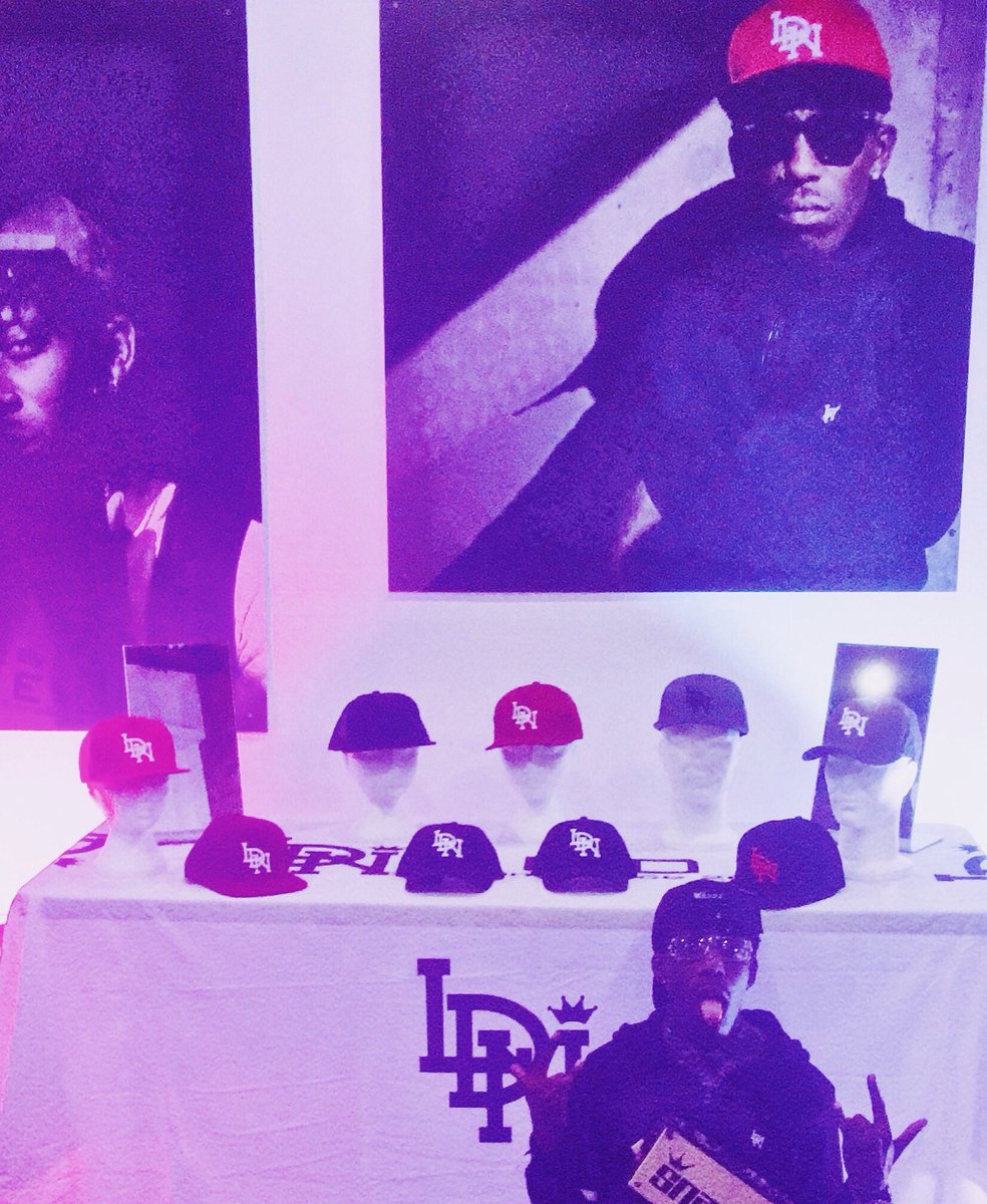 DubzySnazz tweet picture