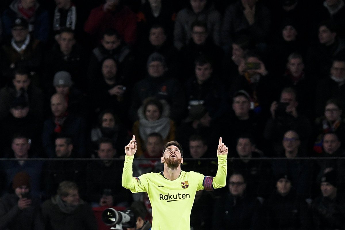 BarcaTimes's tweet photo. 📊 | #LevanteBarca | Messi’s stats against Levante:

3 Goals
5 Assists
7 Shots
45 Passes
72 % pass accuracy
7 Key passes
4 Big chance created
1 Long balls completed
5 Duels won
2 Fouls won
2 dribbles completed

I’m lost for words, don’t know what to say anymore 🐐 https://t.co/V2RqygLku0