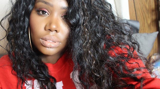 keesh143's tweet photo. Just a little simple Christmas shopping beat yesterday💃🏾🎄🛍🎅🏽
•
•
•
Foundation: @maybelline Fit Me Hydrate &amp; Smooth foundation in 355 Coconut
•
•
•
#beautyvlogger
#beautyblogger
#lifestyleblogger 
#maybellinefitme 
#maybelline 
#christmasshopping
… https://t.co/QOxIbwG4p2 https://t.co/499wrgbyDU