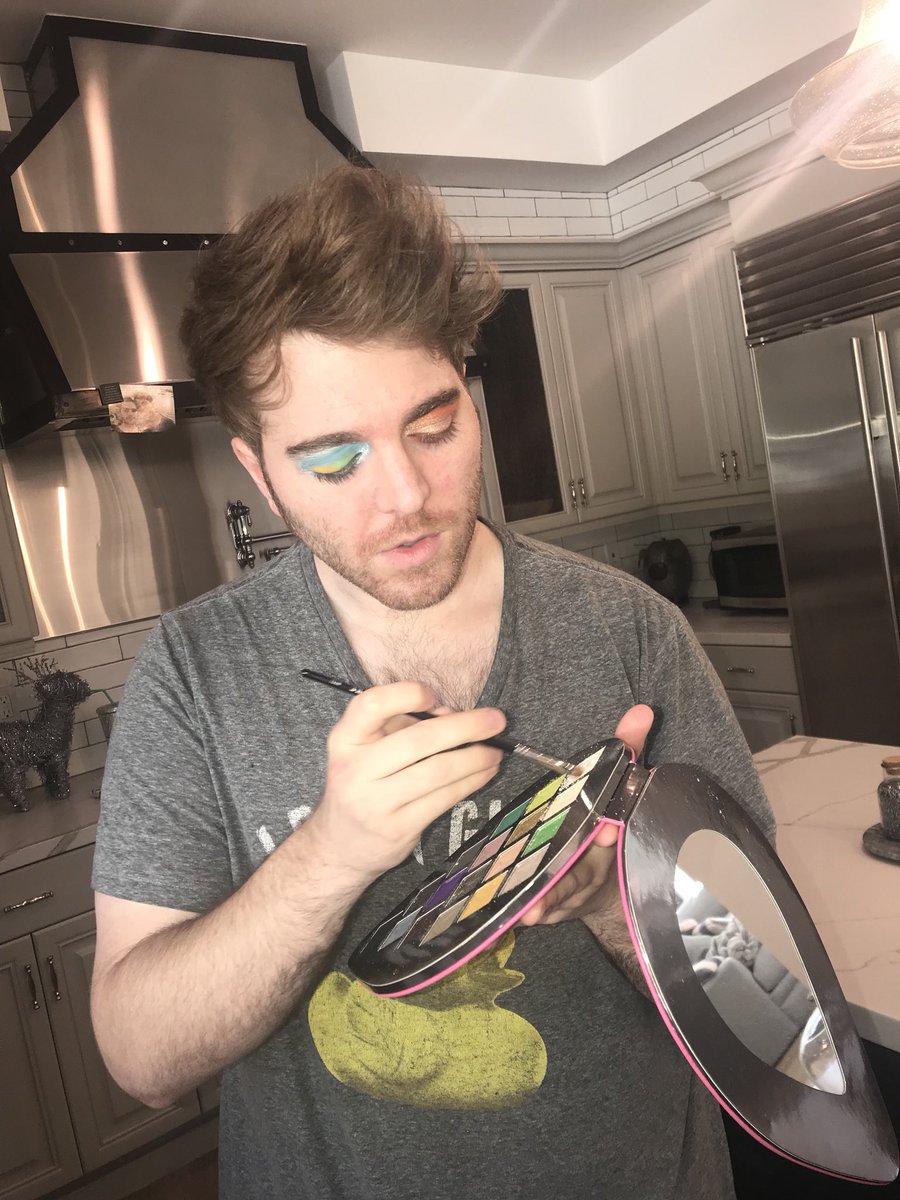 shanedawson's tweet image. Sit down gurus, i’m coming for you.