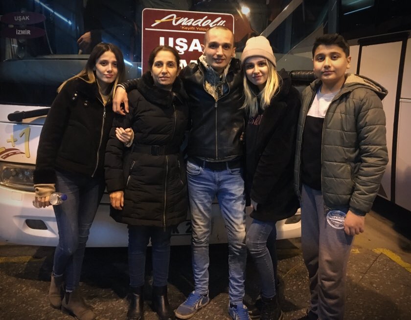 Siz göremiyorsunuz ama fotoğraf da bir kişi daha var♥️🙏🏻... “MZ”