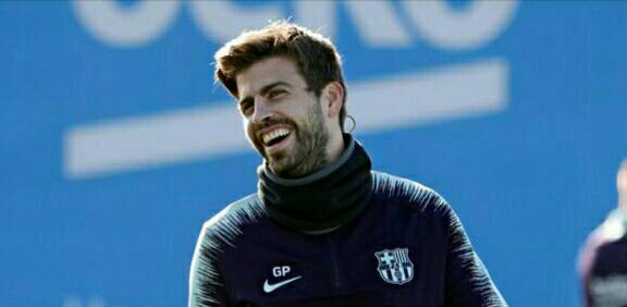 😎 @3gerardpique
🔵🔴 #ForçaBarça