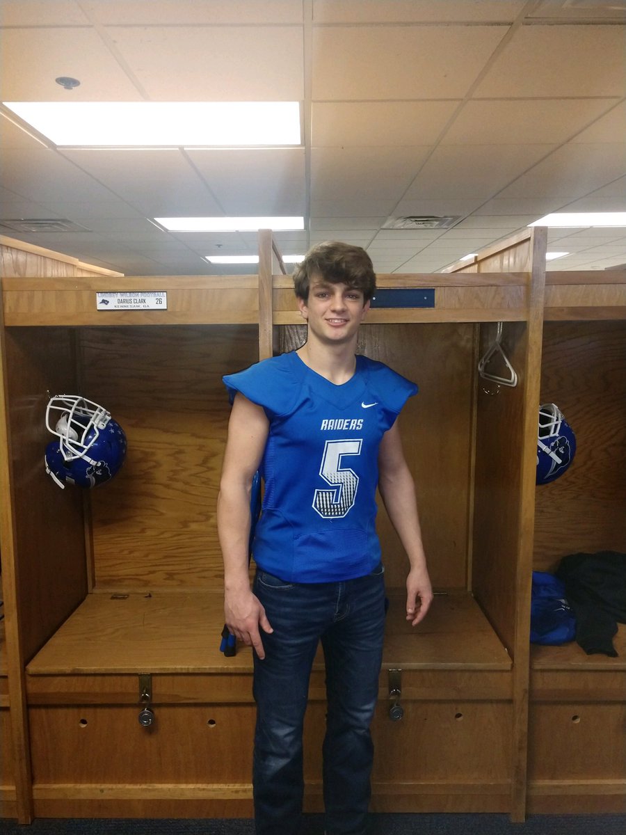 eades_cody's tweet photo. Great visit at Lindsey Wilson College in Kentucky‼️ https://t.co/dsWuIZtTOc
