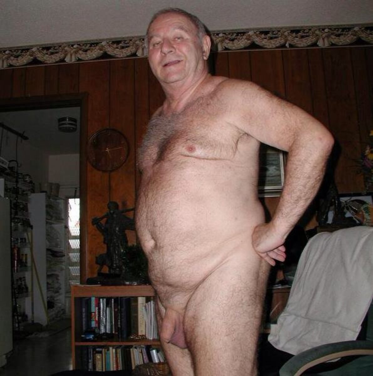 MatureMenLovers's tweet photo. #FreeTumblr #NoCensorship #MatureMenLovers #cumblr https://t.co/QF40j32jA9