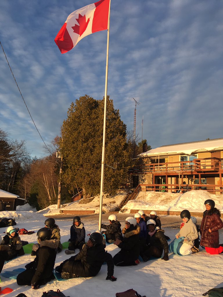 lboagtdsb's tweet photo. Finished our day in the outdoors with some crazy carpet fun!! #seriousspeed #bails #lookout @SOESKearney @VPstamatopoulos @nmBlissCarman https://t.co/1CUVjk0XNB