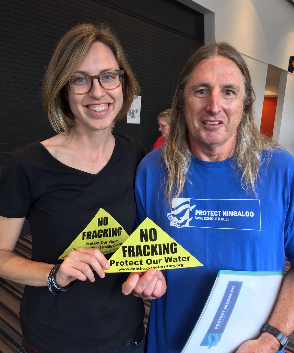 FrackFreeNT's tweet photo. Legendary Aussie author Tim Winton joined us today @AustralianLabor national conference to tell @billshortenmp to abandon dirty gas fracking plans in the NT and WA. Territorians will join energy finance experts on a fringe event panel soon! #ntpol #LabConf18 https://t.co/yRLOa0JRdK
