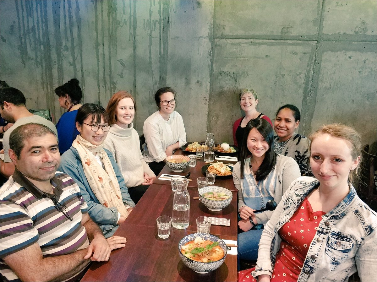 rhea_longley's tweet photo. Flashback to a few weeks ago when we celebrated @bourkecait completing her Honours year! @WEHI_research #MuellerLab #LabLife https://t.co/fwxofazQKW