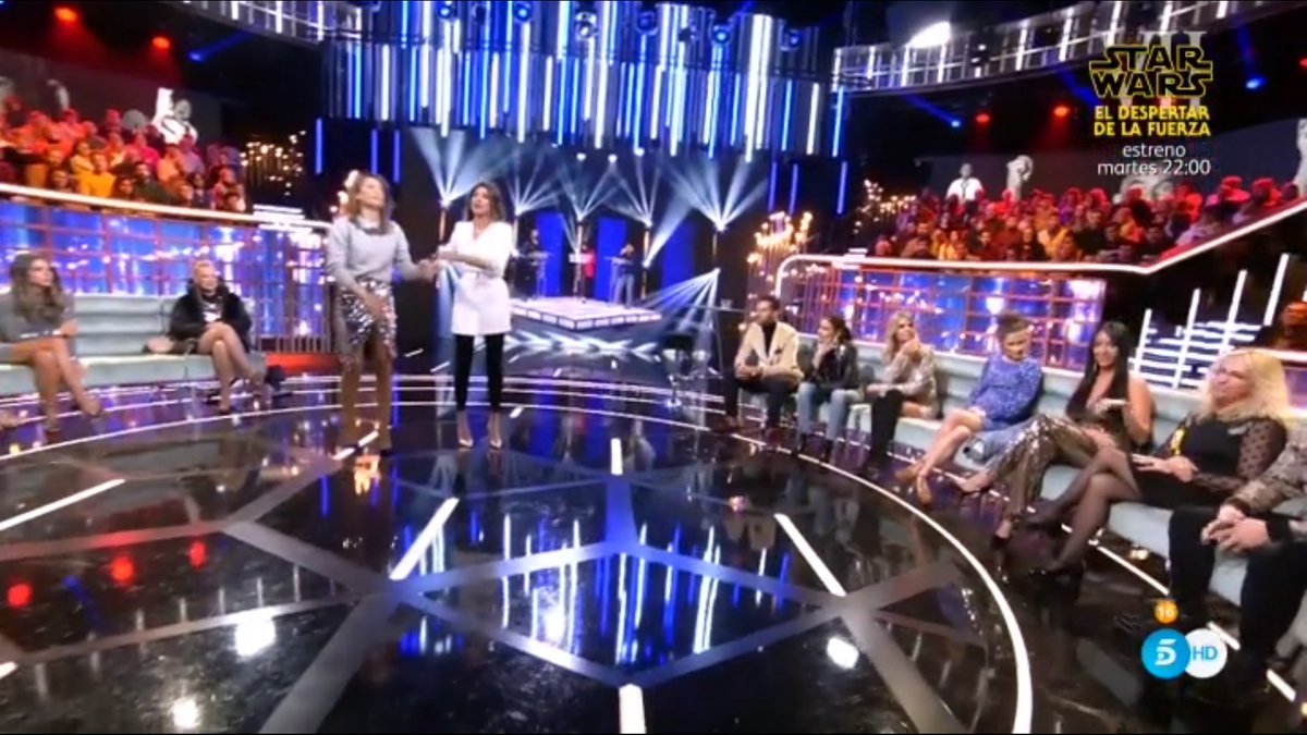 ¿Quién pensáis que lleva razón? 🧐 

🔄 Nagore, siempre 
❤️ Merche, sin duda 

#GHVIPDBT14