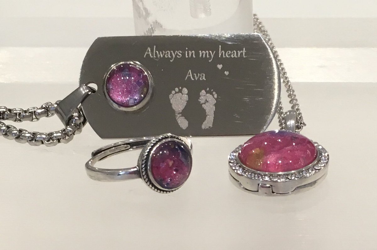 RT EncantoJeweller "Memorial ashes jewellery #beyondthestars range #memorial #cremation #bornsleeping "