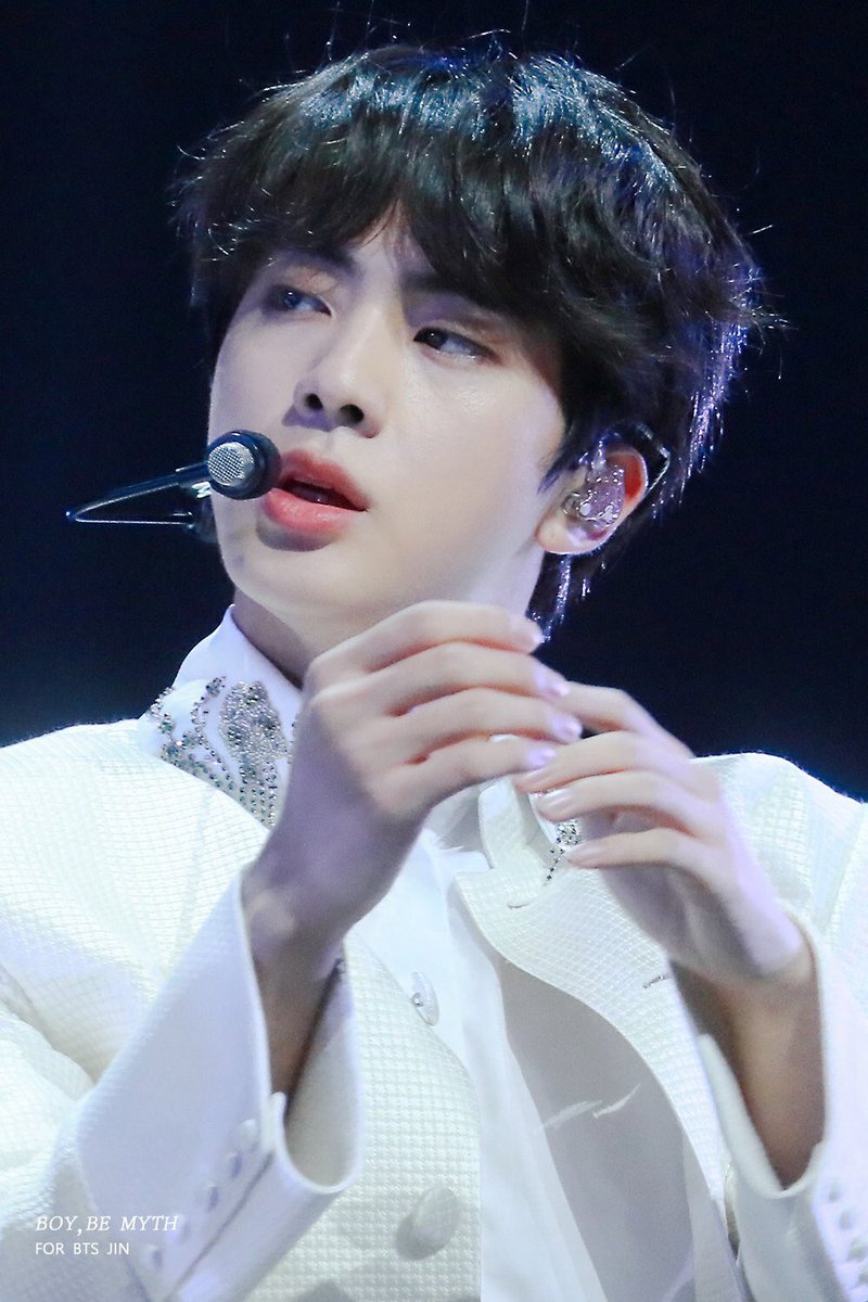 ratedseokjin's tweet photo. he is so beautiful oh my god https://t.co/d17erMKN6q