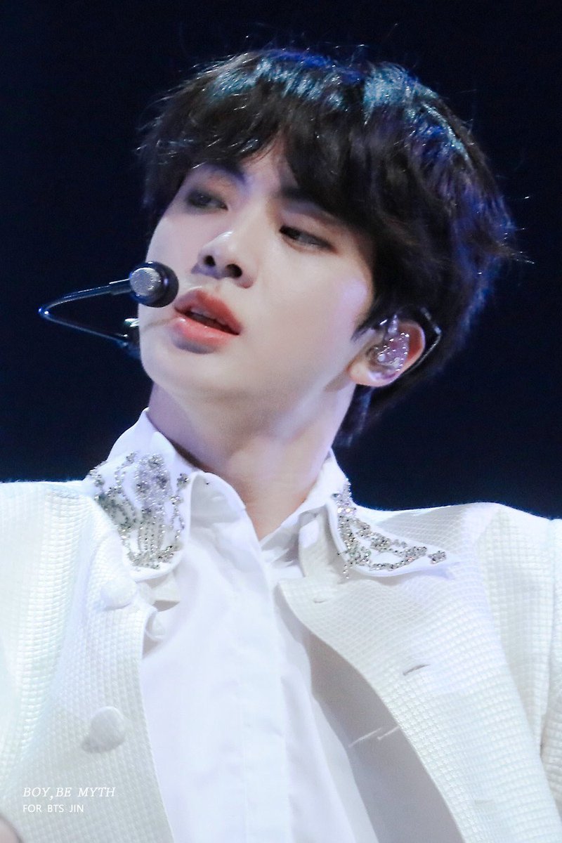 ratedseokjin's tweet photo. he is so beautiful oh my god https://t.co/d17erMKN6q