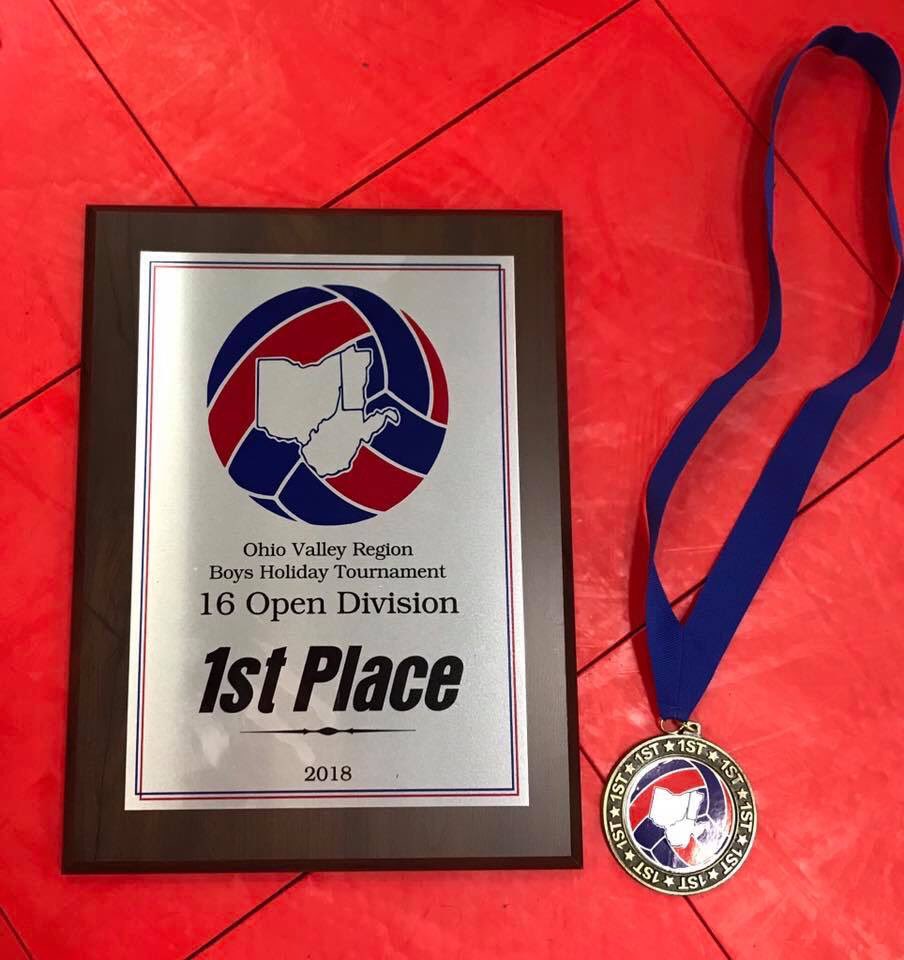 C2AttackVBC's tweet photo. 2018 OVR Boys Holiday Tournament C2 16 Boys SMACK - WON the 16’s Gold Open Division, out of 29 teams in the 16’s. 💪🏻🏐🥇
Every one of these boys played their position well and contributed to this great WIN! GOOD JOB C2 BOYS! https://t.co/vTH223NKWN