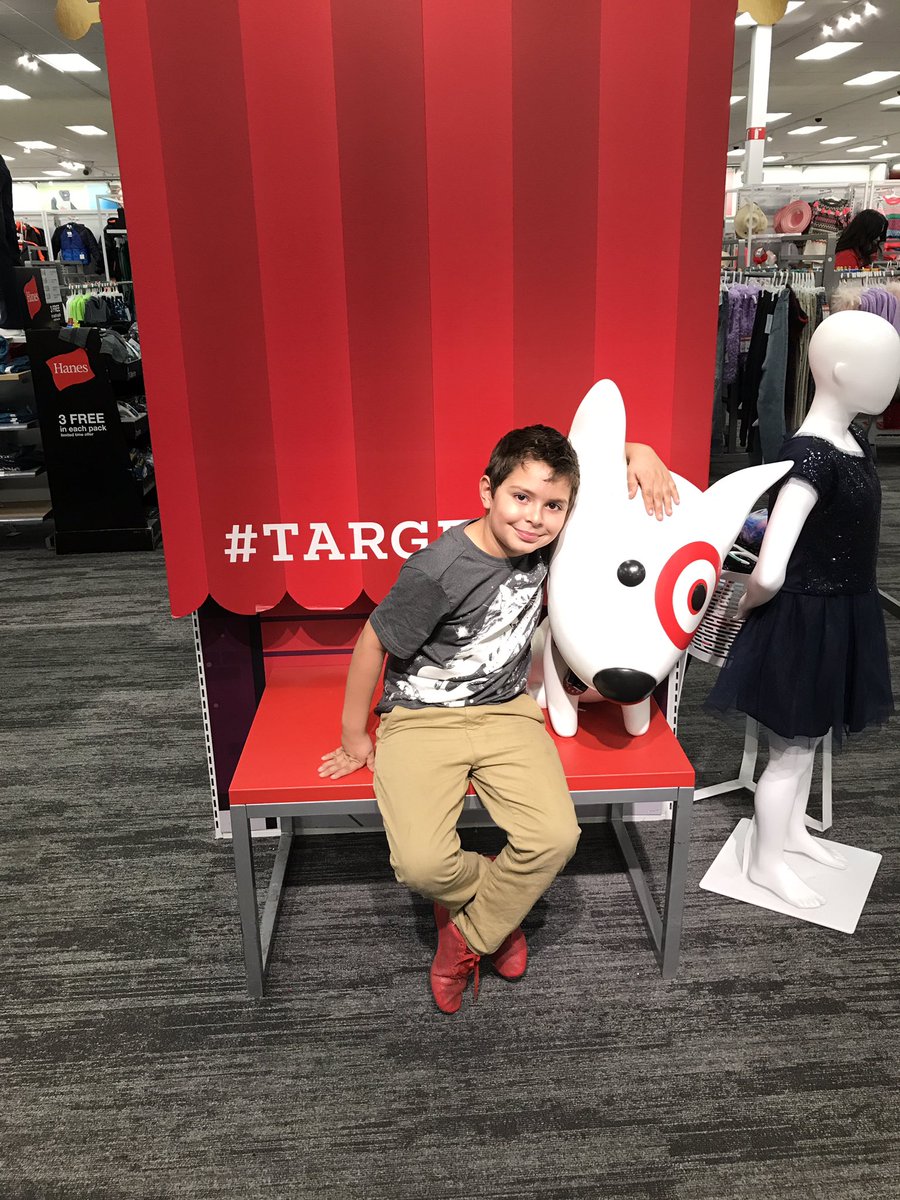 Crashandfly1's tweet photo. Found the target dog #targetdog https://t.co/sRCcDbn39c