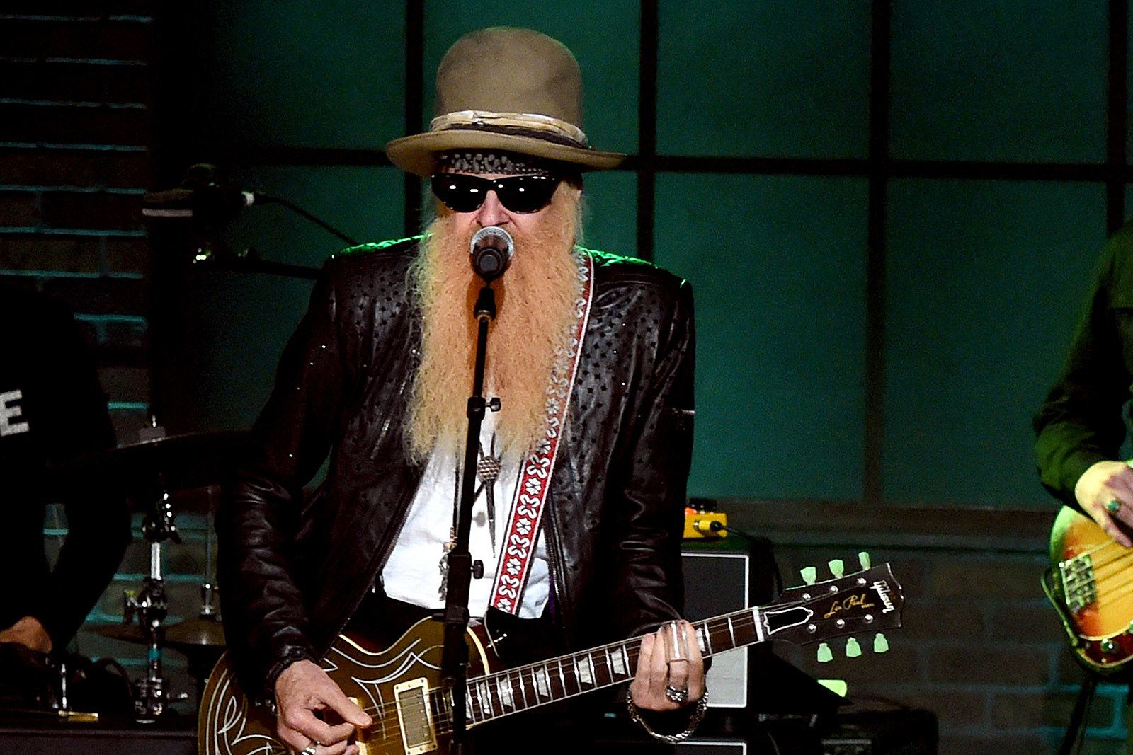 Happy birthday to legend Billy Gibbons! 