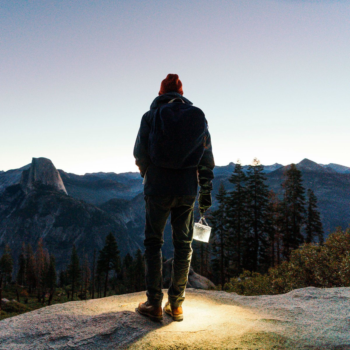 bigapplebuddy's tweet image. The #MPowerd Luci Pro Inflatable Solar Light with Mobile Charging is a must have for any camper! Never find yourself in the dark again, lasting up to 50 hours from a single solar or USB charge, this solar lantern ensures a reliable light source wherever you are.