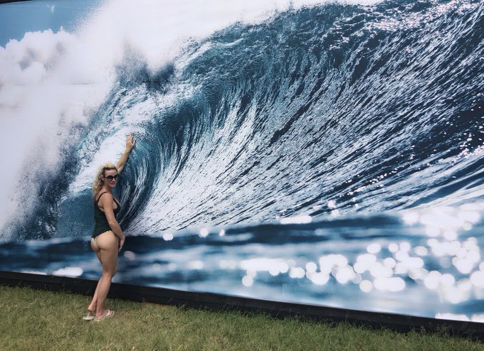 Reaching high! New goals set for 2019.💪🏼#staytuned #milf #milftastic #fitmilf #blonde #beachhair #northshore<a href="/tag/staytuned"class="tags">#staytuned</a><a href="/tag/booty"class="tags"><span>#booty</span></a><a href="/tag/blonde"class="tags"><span>#blonde</span></a><a href="/tag/northshore"class="tags"><span>#northshore</span></a><a href="/tag/beachhair"class="tags"><span>#beachhair</span></a><a href="/tag/milf"class="tags"><span>#milf</span></a><a href="/tag/fitmilf"class="tags"><span>#fitmilf</span></a>
