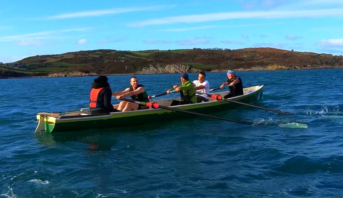 KilmacabeaRC's tweet photo. Kilmacabea RC fundraising Marathon row - Skibbereen Farmer's Market Dec 22. All support welcome  @SouthernStarIRL @theirelandguide @theskibeagle @cork_daily @CelticRossHotel @WAWHour @PhotosCork  @RowingIreland  #WestCork #rowing @IrishIndoorsRow @SWCYRA  https://t.co/CvworT0cjV https://t.co/7R5MbViPat