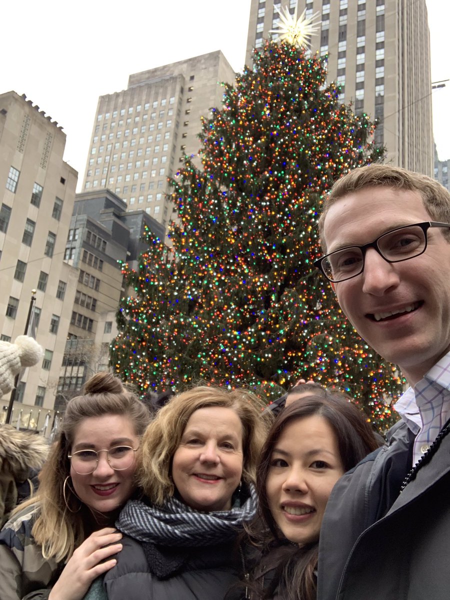 imyers1963's tweet photo. Loving the holidays in NYC! https://t.co/7xd2UVI8am