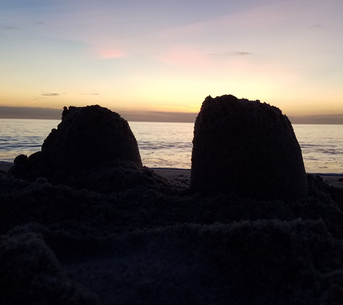 billeecox's tweet image. I wanted to see the sunset but that stupid butte is blocking my view #naturealwaysruinsagoodthing time for a #demolitionproject