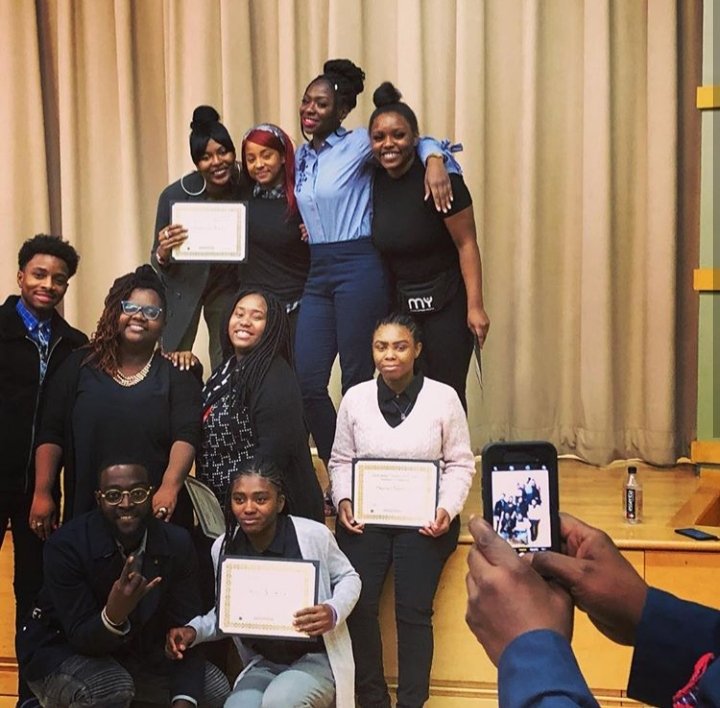 TeaTheCoach's tweet photo. Youth Speakers Institute 2018 Completed. Youth are trained &amp; ready to lend their voices to influence change. Proud of this group. Proud of this project.

#CoachTea
#ConsultWithTea 
#YouthSpeakersInstitute 
#Exalt #YouthRepresent #YSI https://t.co/sS54gFibQk