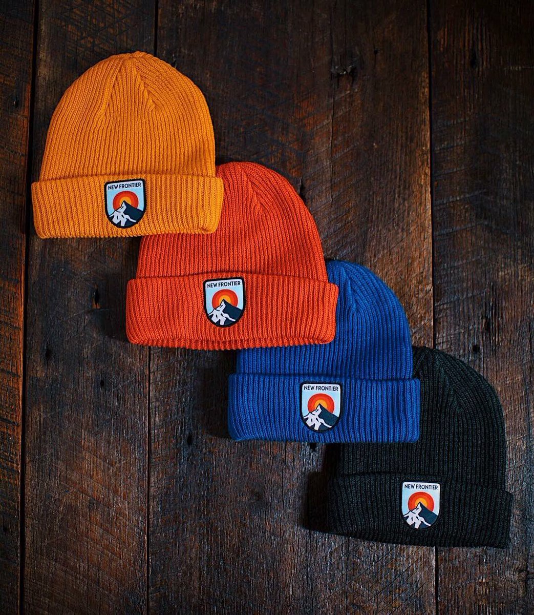 NewFrontierShop's tweet photo. NEW‼️ Freshly delivered from the North Pole 🎄🎅🎄 We proudly present, “The Aspen Beanie” 🏔 The intro to our retro Ski inspired Winter Collection ⛷🎿 #wintersessions #journeyon #aspen #fullsend #shred #skiswag https://t.co/XFPzlRlTUD