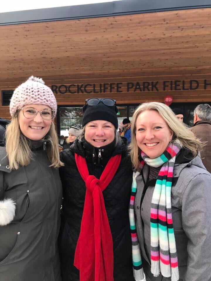 Great turnout for the grand opening of the rink <a href="/RockcliffeHoser/">Rockcliffe Hosers</a>.  Amazing to see so many people for a great skate!  Belle sortie pour l’ouverture de la patinoire à Rockcliffe. <a href="/tobi_nussbaum/">Tobi Nussbaum</a> <a href="/MathieuFleury/">Mathieu Fleury</a> <a href="/PenLou/">Penny Thompson</a> <a href="/ainsleymalhotra/">Ainsley Malhotra</a>