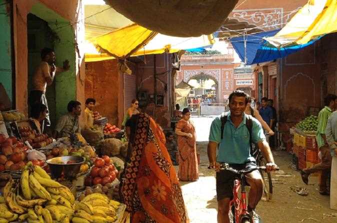 tickitbookit's tweet photo. Jaipur Half-Day Cultural Cycling Tour
Visit the Website to know more https://t.co/auKyUFvOsn
#PrivateTours #CityTours #Thingstodo #Activities #Tours #Jaipur #Rajasthan #India #Tourpeson #Cyclingtrip #localbazaar #Halfdaytrip https://t.co/FpvfLRdukd