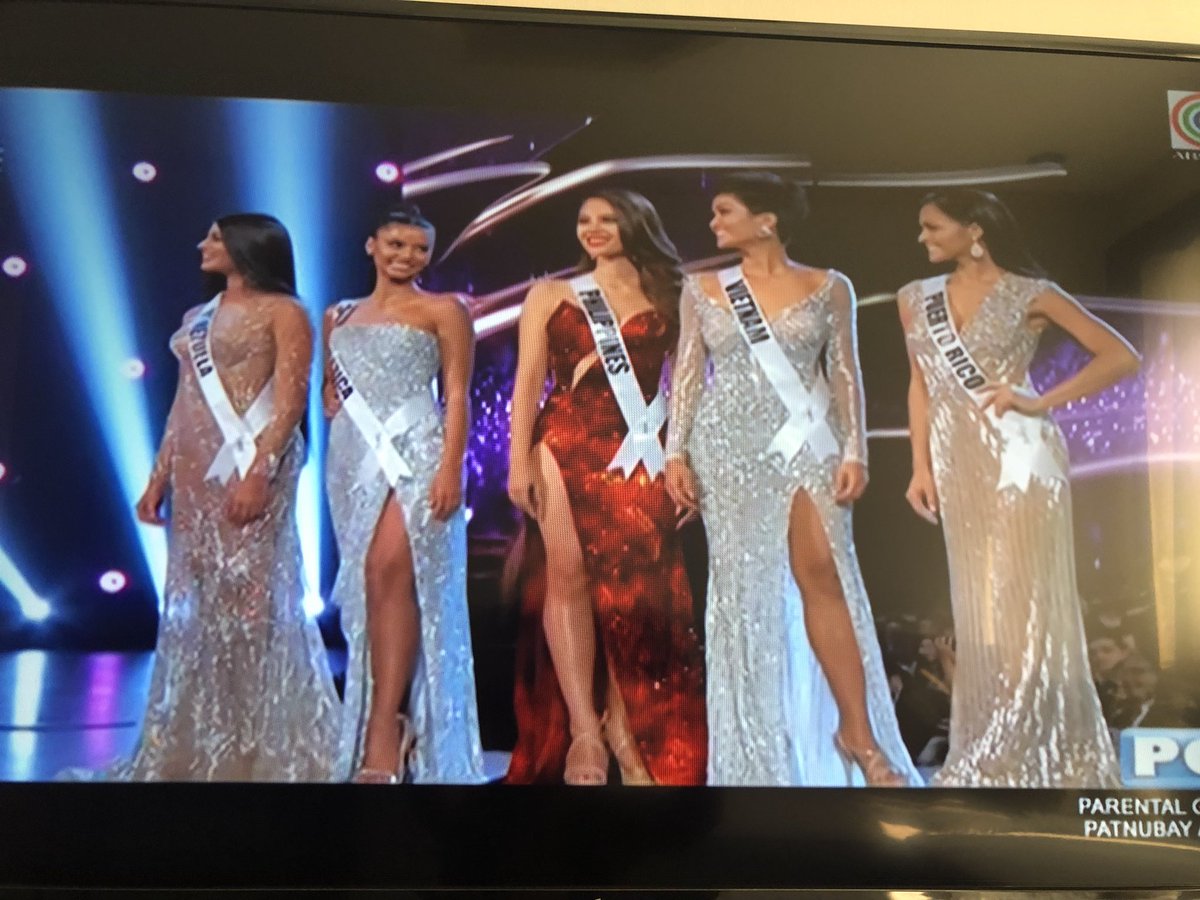 jyvbool's tweet photo. IS THIS A SIGN?!?!?!!? PAREHAS NASA GITNA!!!!! 💗✨ #MissUniverse #MissPhilippinesBringBackTheCrown https://t.co/0i71rSVdCI