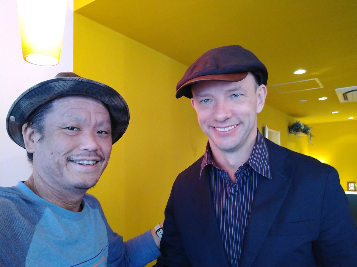 docue_info's tweet photo. インターナショナルなウェブメディア、エクスプローラーズウェブのオーナー、ローワンさんとミーティング。

#冒険
#expedition 
#explorer 
#explorersweb
#YAMANOVA 
#ウェブメディア https://t.co/n6lFQzYSCH