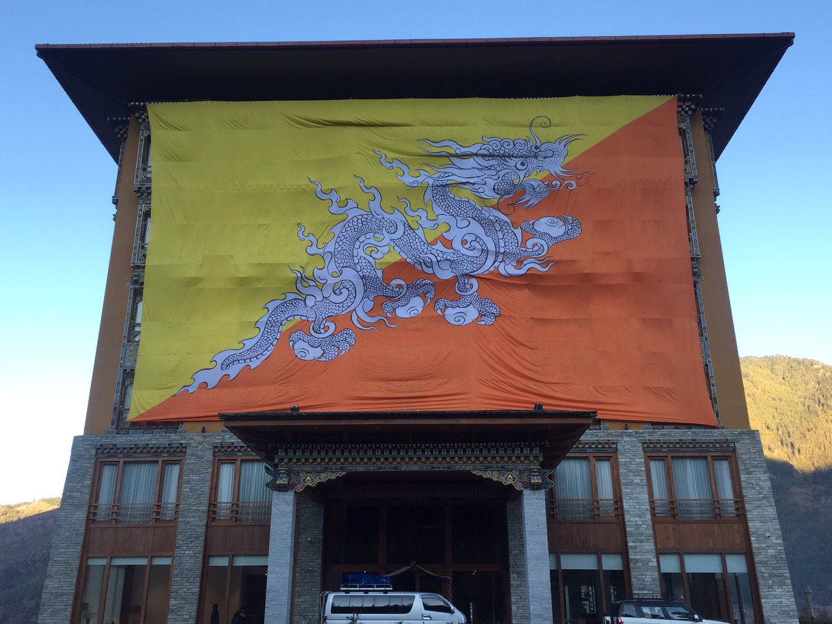 feedmysoul111's tweet photo. Happy National Day! May Bhutan continue to enjoy unprecedented peace, happiness and prosperity under the glorious reign of our beloved monarchs.                     Palden Drukpa Gyalo 🙏🏻 https://t.co/5lT4TO1P5I