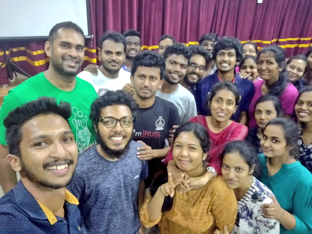 EnThunga's tweet photo. Team Feather Backpack.
Lifetime memory and most possibly THE turning point 😛
@StartupWeekend
#SWRajarata https://t.co/xYM3nRRUwW