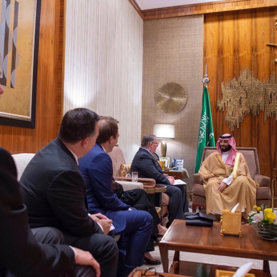 JoelCRosenberg's tweet image. As an author, dual US-Israeli citizen & an Evangelical, I’m grateful for the opportunity to meet w/various Middle Eastern leaders—from Jordan’s King Abdullah II to Egyptian President el-Sisi to UAE Crown Prince MBZ to Saudi Crown Prince MBS—to discuss peace and religious freedom.