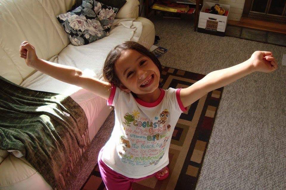 #nophoneforayear and #contest Image
No problema. I accept the challenge. This money will be used to pay for both of my daughters college tuition. One now is her first year and the younger one if possible will enroll in fall 209. #nophoneforayear. #contest.