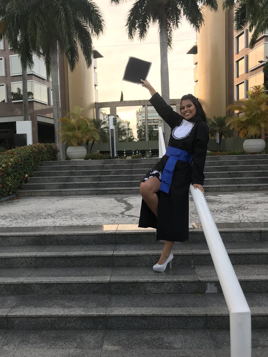 RachelFelixs's tweet photo. #Formanda2018🎓 https://t.co/SrWFB3IPCK