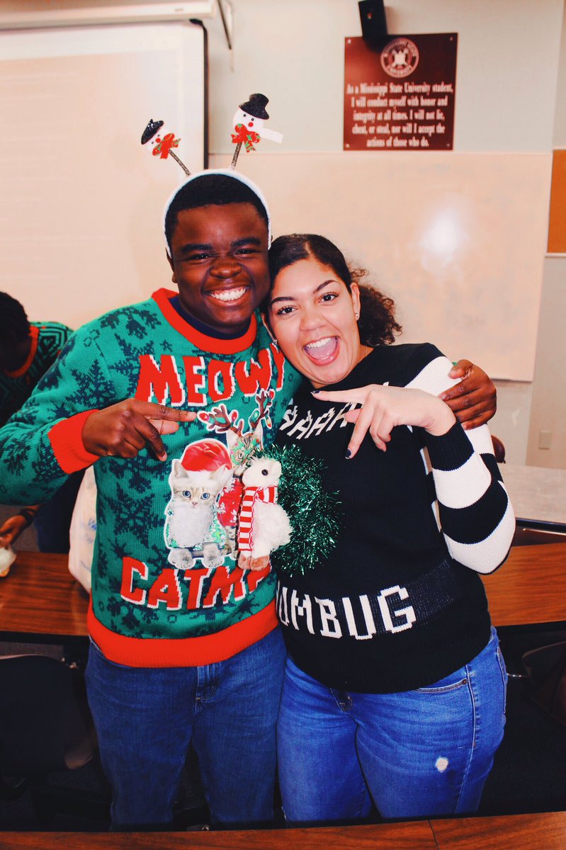 We’re definitely in the holiday spirit and all we want is for you to register for DZLC‼️‼️‼️
