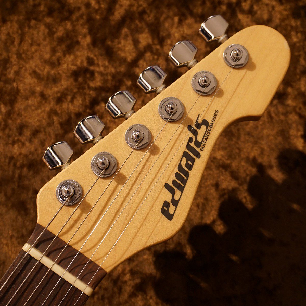 エドワーズから発売されていた、【9mm Parabellum Bullet】の【菅原