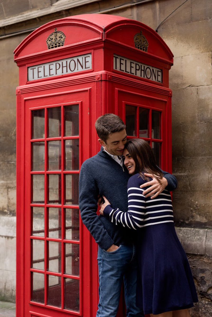 This is Brad &amp; Jackie. These guys were so much fun to photograph during their London engagement session. We started in Angel where the pair first met and then ventured to the millennium bridge. We took some cool shots around this red phone booth &amp; down on the tube too. ☎️