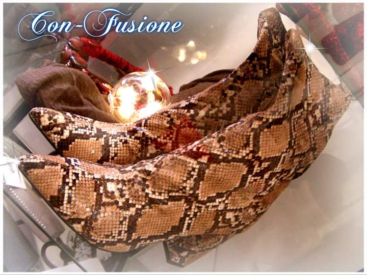 CFusione's tweet image. Stivale Donna pitonato a 98€! Numeri disponibili: 37-39-40-41