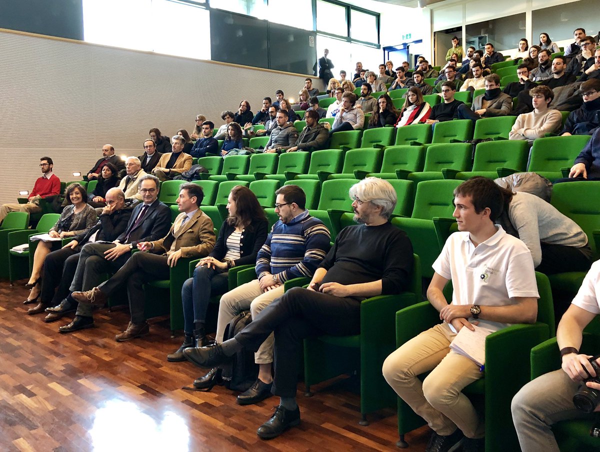 IngegneriaR3's tweet image. @IngegneriaR3 @Hackability_ITA Apertura di #hackability @UnivRoma3 con i saluti del Rettore Prof. Pietromarchi, il Prorettore vicario Prof.ssa Cajola, il Direttore del dipartimento Prof. Benedetto