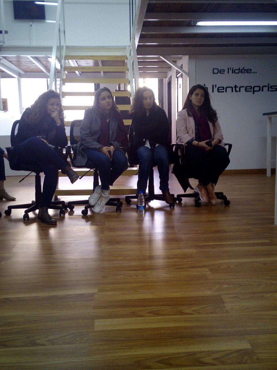 AdlaneAhrDMB's tweet photo. En mode rencontre du 3 ème types !!!!
@lncubMe
#mbadmb 
@MeriemBENCHERI2 
@SarahOulmi 
@akila https://t.co/xJA7Ia4Nmu