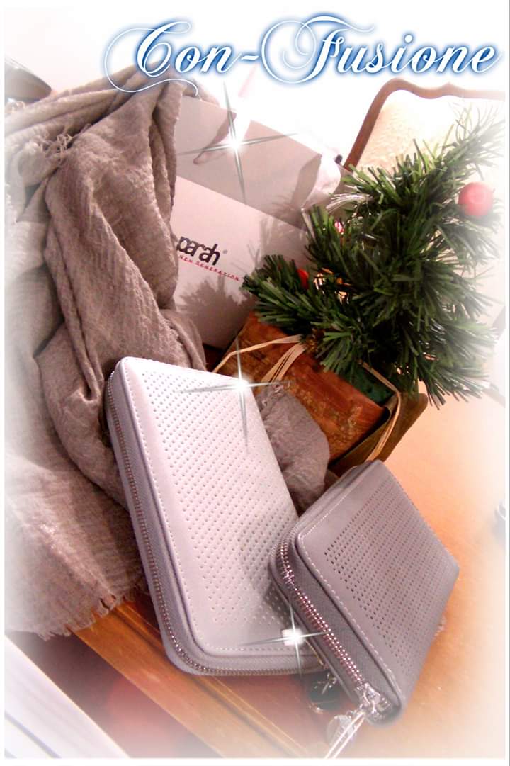 CFusione's tweet image. Vuoi fare un regalo per Natale? 
Spprofitta della nostra offerta Natalizia! 
Una bellissima Pasmina Pareo + Portafoglio a soli 50€ invece di 60€!