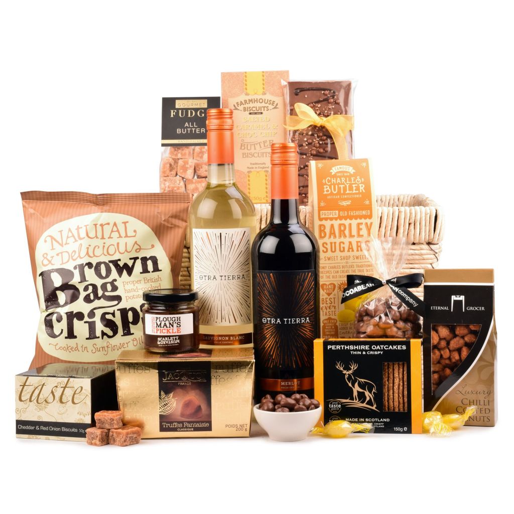 Festive Treats Hamper pamperhampercompany.co.uk/product/festiv…