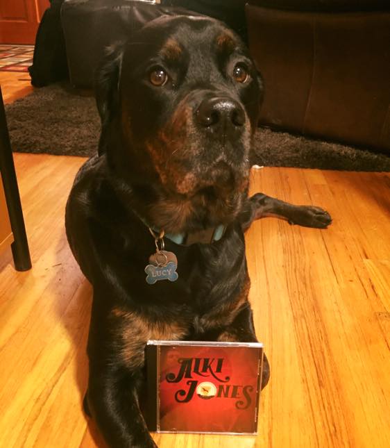 AlkiJonesBand's tweet photo. Lucy is stoked about the new music coming out! Stayed tuned for release dates and our upcoming cd release party #RockNRotty #seattlemusic https://t.co/SiaQbpba1D