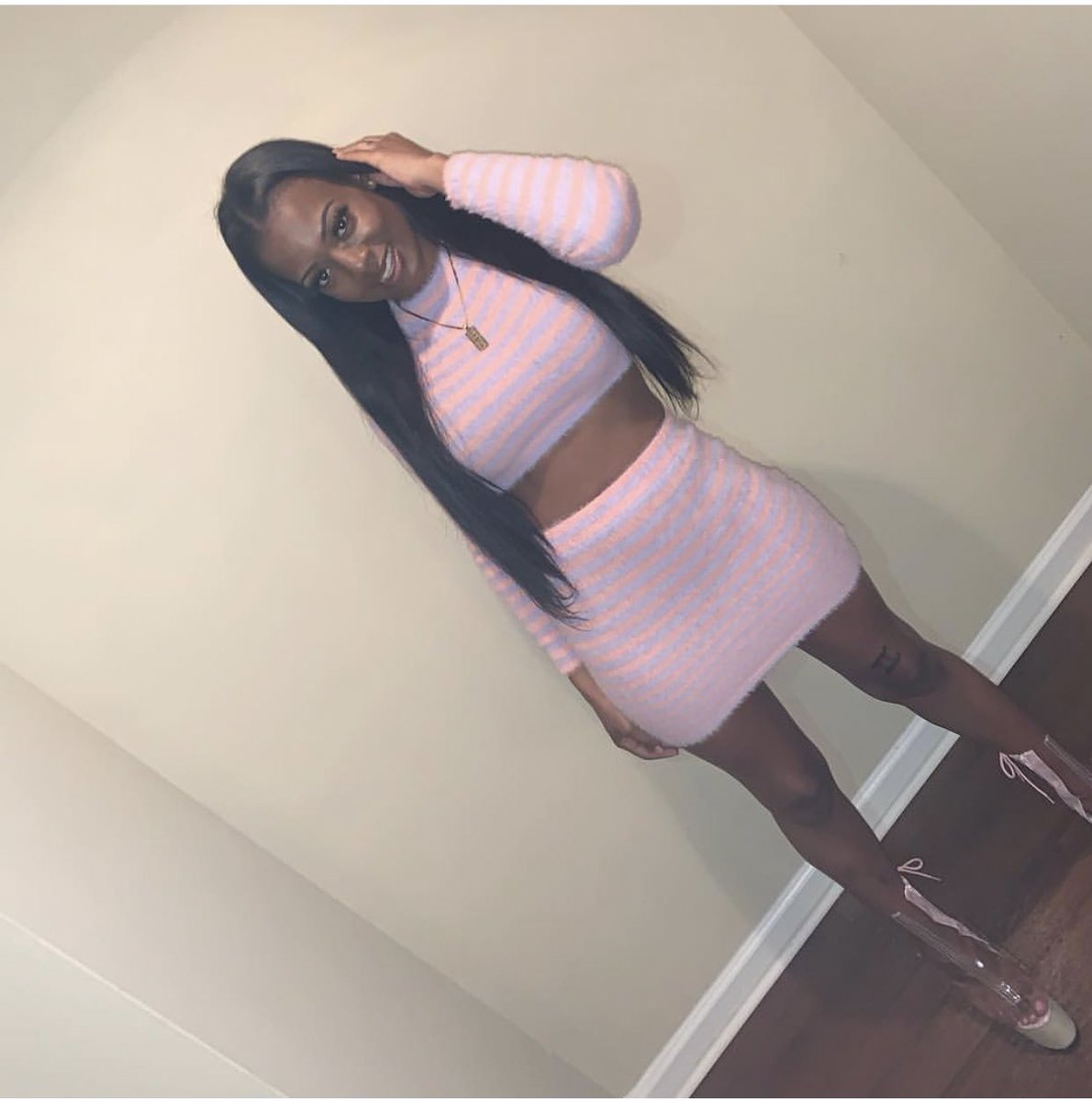 TTthelabel's tweet photo. My sister rlly in ATL loving her best life. My friends rlly KILLIN all yaw weak ass, dope head ass friends offπ€£π€£π€£π€£
#since2006 #webawseYAWup #myteamgood #andactuallypretty https://t.co/xCuSyuX734
