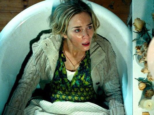 ONE PERFECT SHOT 🎥
“Mary Poppins Returns”
Dir: Rob Marshall
DP: Dion Beebe