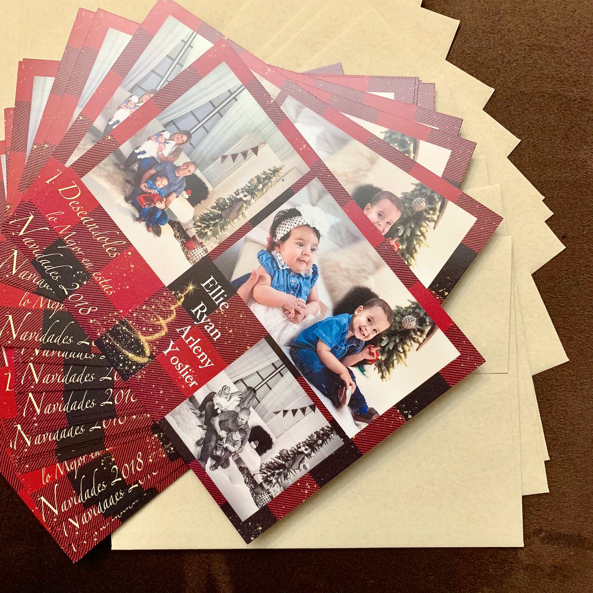 AmAvelloPhoto's tweet photo. #HolidayCards #HolidaySeason #miamiphotographer #familyphotography #ChildrensPhotographer #holidayminisession https://t.co/yVowyTHJcL